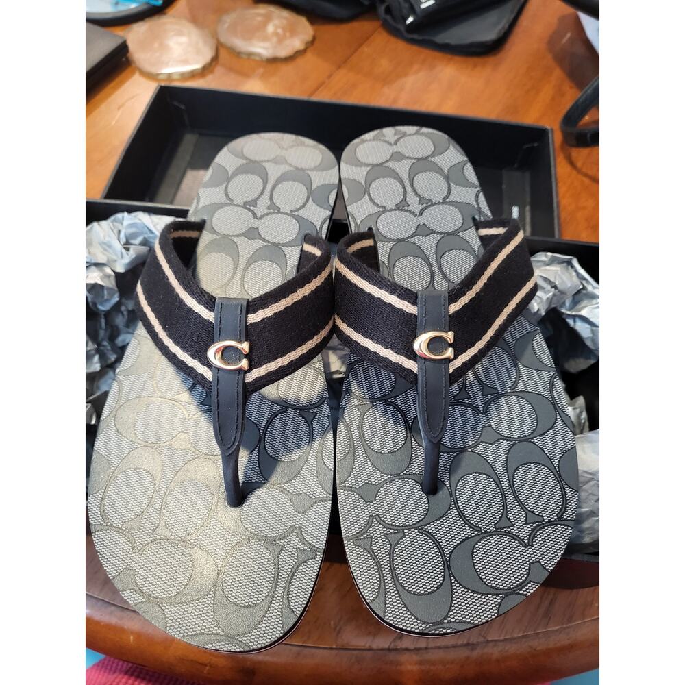 The Zoe flip-flops from COACH 7